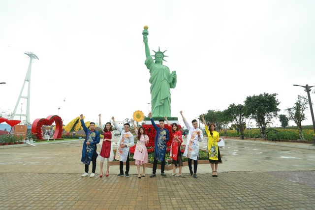 Khai mạc lễ hội hoa kéo dài một tháng tại Sun World Halong Complex - 6 Khai mạc lễ hội hoa kéo dài một tháng tại Sun World Halong Complex - 6