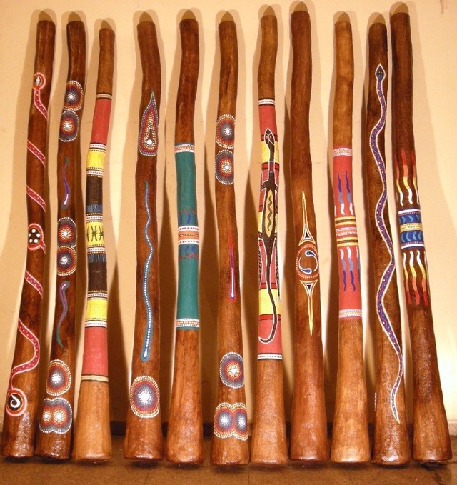 
Didgeridoo – nhạc cụ truyền thống của thổ dân Úc.
