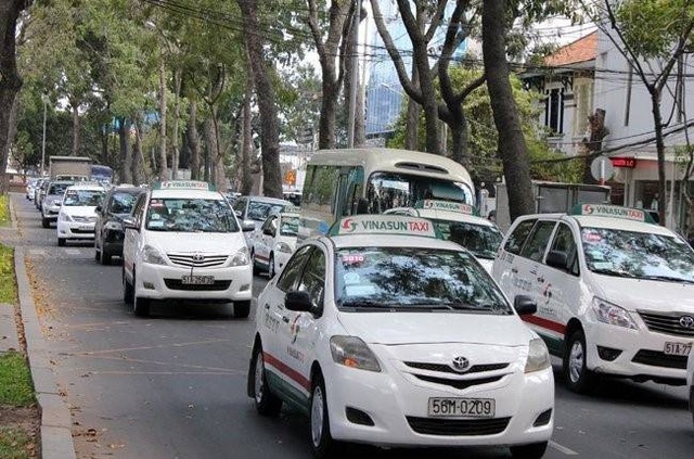 Lợi nhuận lao dốc, “ông lớn” taxi Vinasun sa thải 9.500 người và đâm đơn kiện đối thủ - 1
Lợi nhuận lao dốc, “ông lớn” taxi Vinasun sa thải 9.500 người và đâm đơn kiện đối thủ