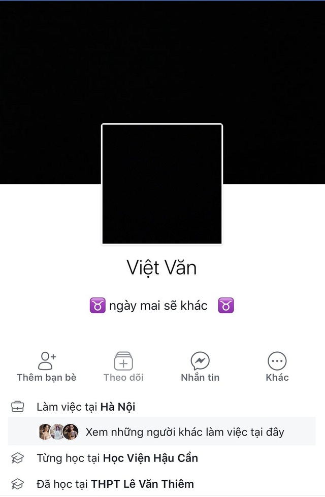 Thiếu 100 triệu đồng, chàng trai trẻ cận kề cái chết vì viêm cơ tim - 4
Trang Facebook của Việt mới đây còn để tang bố.