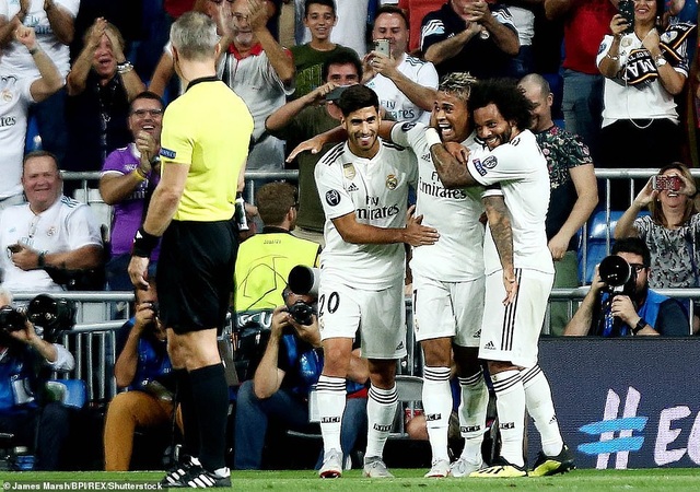 CSKA Moscow - Real Madrid: Tìm niềm vui trên đất Nga - 2
Real Madrid sa sút ở La Liga, nhưng họ luôn giữ được sự ổn định tại Champions League