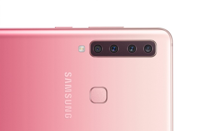 Samsung gây sốc, tung smartphone 4 camera đầu tiên trên thế giới - 4