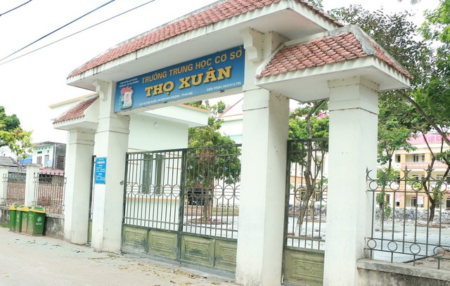 Phụ huynh tố cô giáo bắt học sinh tát nhau: Nhà trường bảo không, học sinh nói có - 2 Nhà trường quyết định kỉ luật cô giáo H. với mức “khiển trách”.