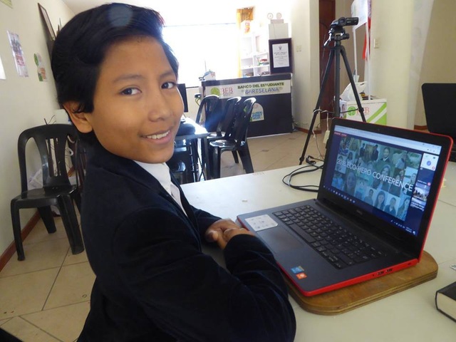 Choáng với "nhóc trùm" 7 tuổi tự mở ngân hàng riêng - 1 Ngân hàng của cậu bé người Peru hiện đang giúp nhiều trẻ em có tiền tiết kiệm