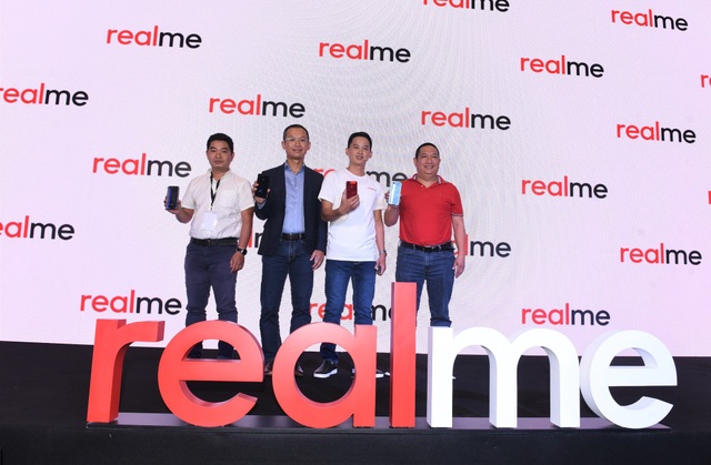 Đặt trước Realme 2 Series tại Thế Giới Di Động nhận ngay tai nghe sành điệu - 1 Đặt trước Realme 2 Series tại Thế Giới Di Động nhận ngay tai nghe sành điệu - 1