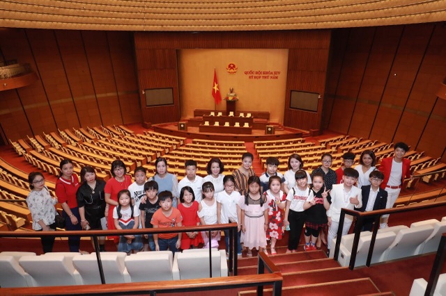 
Chuyến tham quan Tòa nhà Quốc hội Việt Nam vừa qua do CLB MAIKA phối hợp tổ chức.
