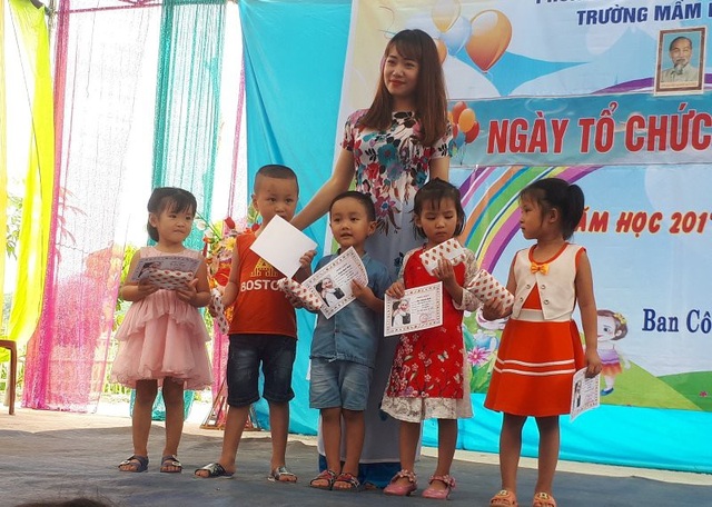Cô giáo mầm non 9X xinh đẹp, đa tài - 1 Cô giáo trẻ Hà Thị Yên đã có gần 5 năm gắn bó với nghề.