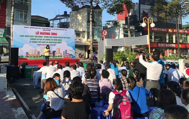 TPHCM vận động người dân không xả rác để giảm ngập - 3 Lễ hưởng ứng cuộc vận động không xả rác tại quận Tân Bình