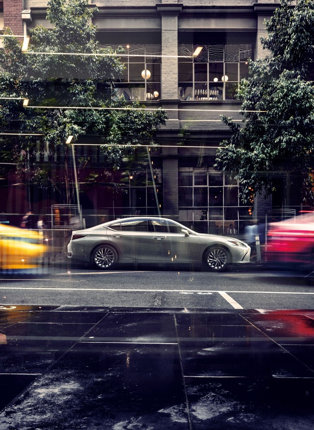 Lexus ES thế hệ mới ra mắt tại Nhật không có gương cửa - 21 Lexus ES thế hệ mới ra mắt tại Nhật không có gương cửa - 21
