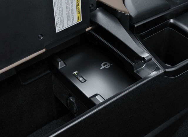 Lexus ES thế hệ mới ra mắt tại Nhật không có gương cửa - 13 Lexus ES thế hệ mới ra mắt tại Nhật không có gương cửa - 13