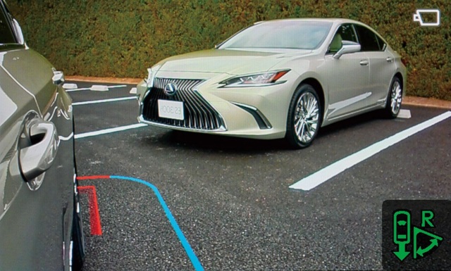 Lexus ES thế hệ mới ra mắt tại Nhật không có gương cửa - 7 Lexus ES thế hệ mới ra mắt tại Nhật không có gương cửa - 7