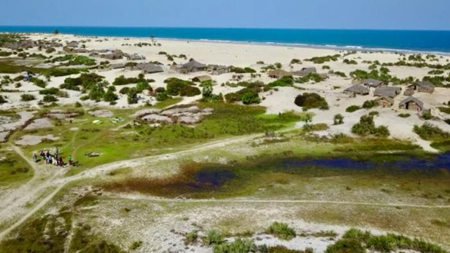 Dân nghèo Mozambique khốn đốn vì "cơn khát" cát của Trung Quốc - 2 Quang cảnh ngôi làng sau khi bị tàn phá bởi lũ quét (Ảnh: Tổ chức Ân xá Quốc tế)