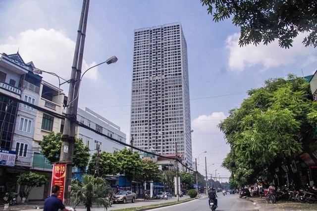 Hà Đông 1 thập kỷ lên đời: Những biểu tượng ê chề, tai tiếng - 4
Toà nhà cao thứ ba Hà Nội bị siết nợ