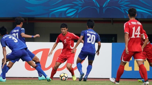 Đánh bại U19 Triều Tiên, U19 Thái Lan giành vé vào tứ kết giải U19 châu Á - 1 U19 CHDCND Triều Tiên không thể ngăn U19 Thái Lan giành chiến thắng