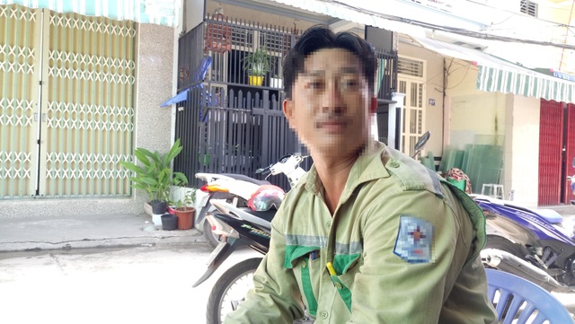 Vụ đổi 100 USD bị phạt 90 triệu đồng: Trả lại 100 USD và miễn giảm tiền phạt? - 2
Anh Nguyễn Cà Rê, người bị tịch thu 100 USD và phạt 90 triệu đồng