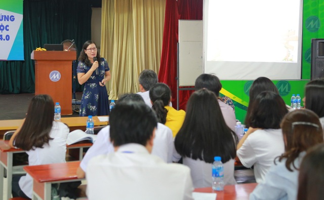 Có kỹ năng mà thiếu giá trị sống: Nguy hại! - 2 Đại biểu trao đổi tại hội thảo
