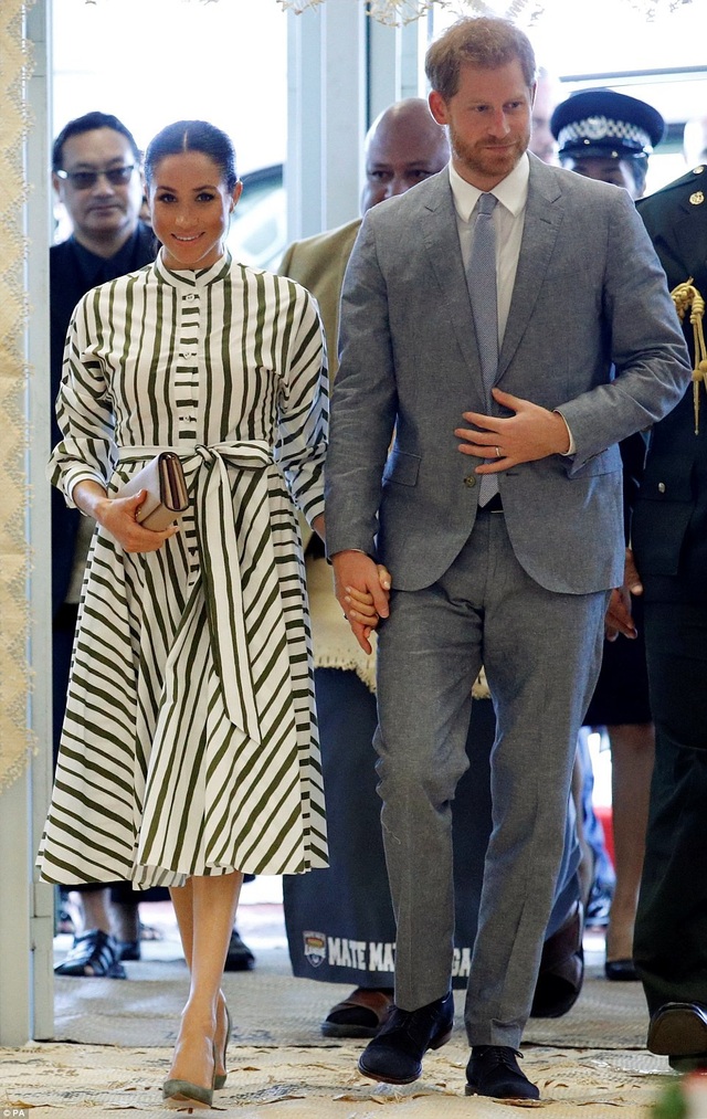 Meghan Markle liên tục được khen mặc đẹp - 11 Meghan Markle liên tục được khen mặc đẹp - 11