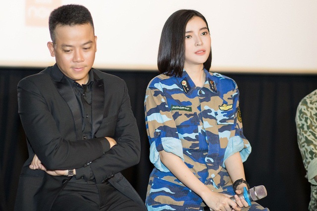 Cao Thái Hà rơi nước mắt tiết lộ cát-xê cao gấp 2 lần sau Hậu duệ mặt trời - 1 Cao Thái Hà rưng rưng xúc động khi nhắc lại kỉ niệm cùng các đồng nghiệp và những câu chuyện về cuộc sống của mình thời gian qua.