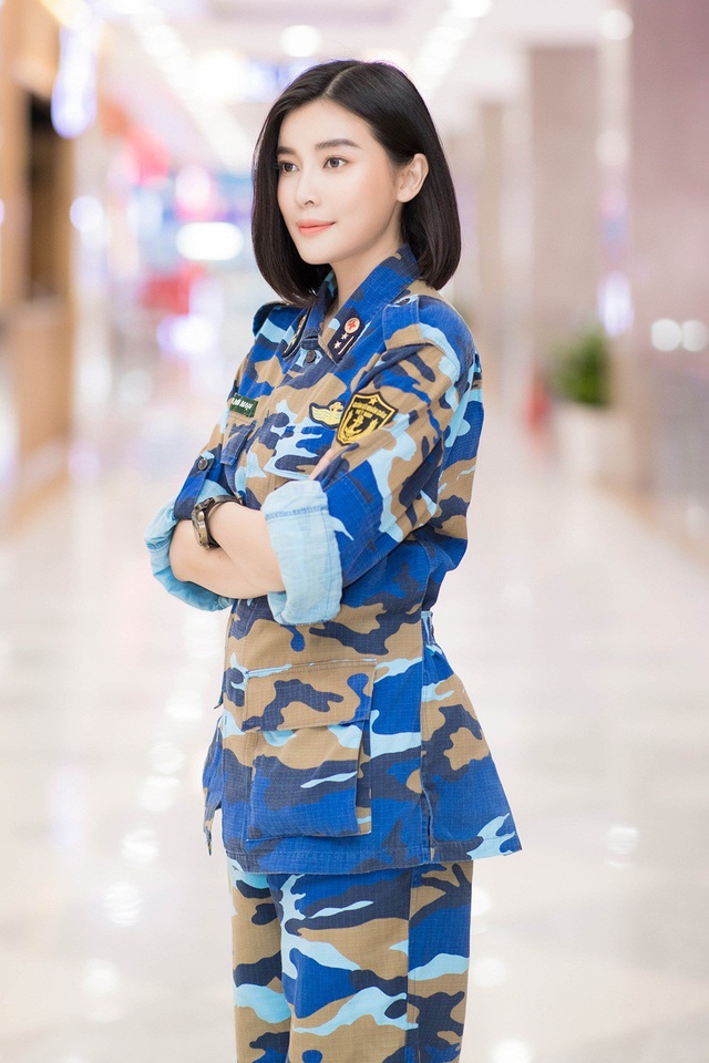 Cao Thái Hà rơi nước mắt tiết lộ cát-xê cao gấp 2 lần sau Hậu duệ mặt trời - 3 Cao Thái Hà rơi nước mắt tiết lộ cát-xê cao gấp 2 lần sau Hậu duệ mặt trời - 3
