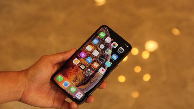 Sau một tháng mong ngóng, khách hàng ồ ạt đặt trước iPhone mới trên Thế Giới Di Động - 3