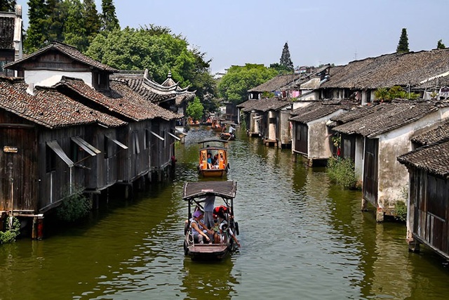 Xuyên không về quá khứ tại những thị trấn cổ đẹp nhất Trung Quốc - 3