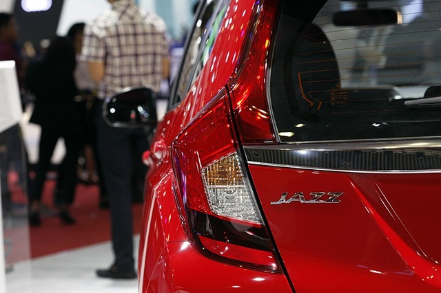 Honda Việt Nam giới thiệu 2 phiên bản giới hạn Jazz RS Mugen và City L Modulo - Ảnh 8. Honda Việt Nam giới thiệu 2 phiên bản giới hạn Jazz RS Mugen và City L Modulo - Ảnh 8.