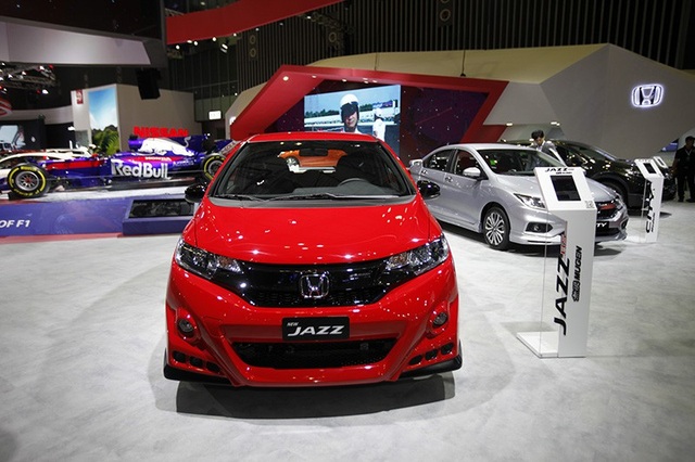 Honda Việt Nam giới thiệu 2 phiên bản giới hạn Jazz RS Mugen và City L Modulo - Ảnh 1.