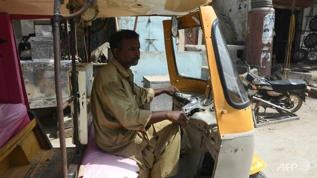 Tài xế xe kéo Mohammad Rasheed (Ảnh: AFP)