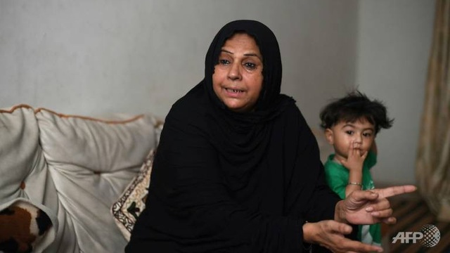Dân nghèo Pakistan khốn khổ khi hàng chục triệu USD "từ trên trời rơi xuống" - 2
Sarwat Zehra - một nạn nhân khác của âm mưu rửa tiền đang rúng động dư luận Pakistan (Ảnh: AFP)