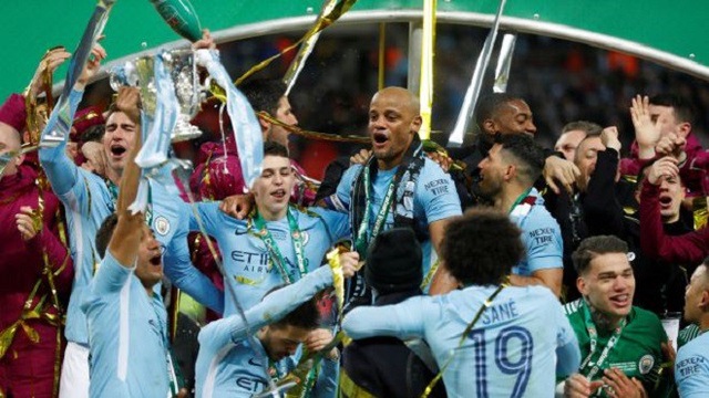 HLV Guardiola: "Tôi sai khi cho rằng Tottenham phụ thuộc vào Kane" - 3 Man City đã vô địch Premier League mùa giải 2017/18
