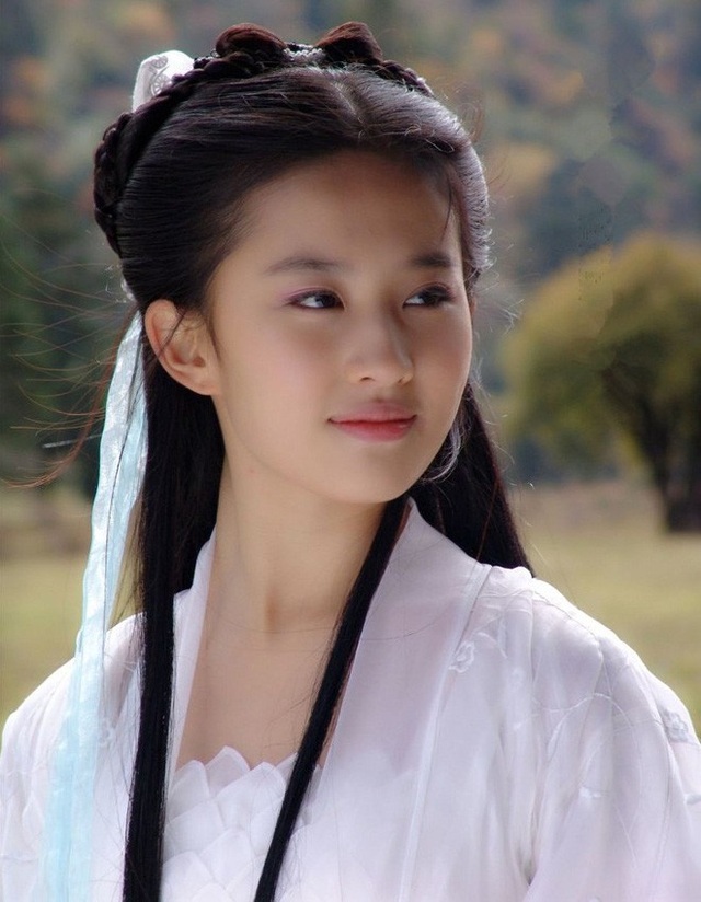 Những mỹ nhân khí chất “ngời ngời” trong phim kiếm hiệp Kim Dung - 3 Những mỹ nhân khí chất “ngời ngời” trong phim kiếm hiệp Kim Dung - 3