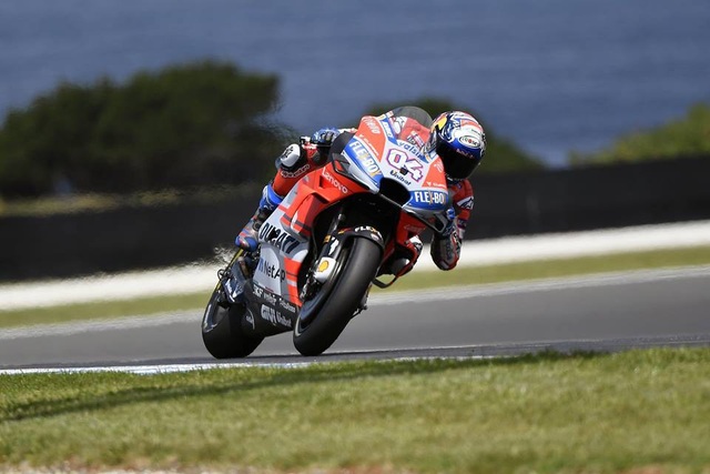 Vinales chiến thắng trong ngày bộ đôi Repsol Honda Team bỏ cuộc - Ảnh 9. Vinales chiến thắng trong ngày bộ đôi Repsol Honda Team bỏ cuộc - Ảnh 9.
