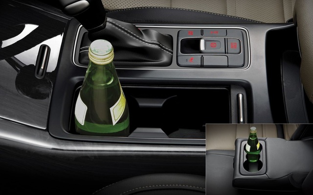 Kia Sorento có trang bị hộp số 8 cấp mới - 7 Kia Sorento có trang bị hộp số 8 cấp mới - 7