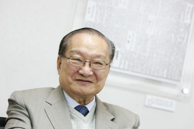 
Nhà văn Kim Dung
