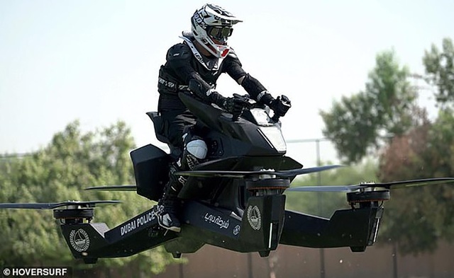 Xe bay “tương lai” của cảnh sát Dubai sắp được bán rộng rãi cho người yêu công nghệ.