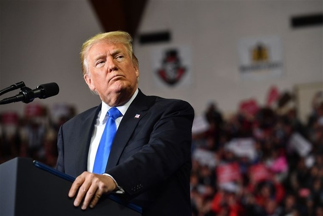 Tỷ lệ ủng hộ Tổng thống Trump giảm mạnh trước bầu cử giữa kỳ - 1
Tổng thống Mỹ Donald Trump (Ảnh: NBC)