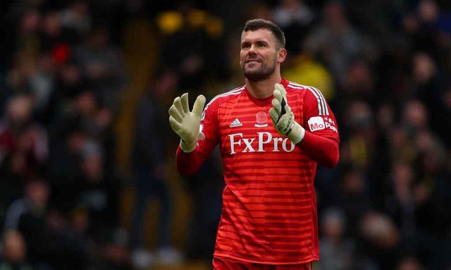 Đội hình tiêu biểu vòng 10 Premier League: Mohamed Salah trở lại - 1
Ben Foster là điểm tựa tin cậy trong khung thành của Watford