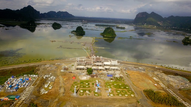 Toàn cảnh ngôi chùa rộng lớn nơi sẽ diễn ra đại lễ Phật đản Vesak 2019 - 9
Dự tính, quần thể chùa sẽ được hoàn thành vào năm 2048. Như vậy, thời gian từ khi khởi công đến khi hoàn thành là 50 năm.