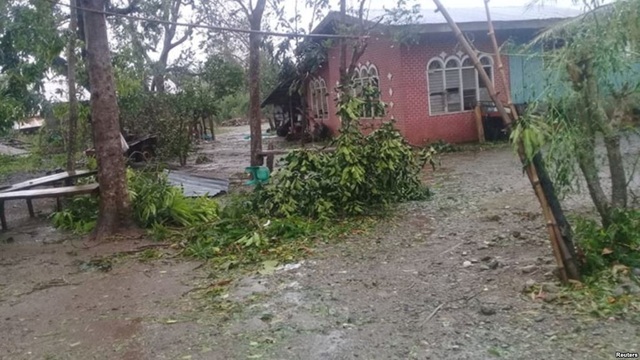 Siêu bão Yutu đổ bộ Philippines, 6 người chết, hàng chục người bị lở đất chôn vùi - 2 Bão Yutu tàn phá tỉnh Isabela (Ảnh: Reuters)