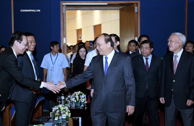 Thủ tướng: 30 năm, doanh nghiệp FDI cơ bản dùng công nghệ trung bình tại Việt Nam - 1 Thủ tướng Chính phủ Nguyễn Xuân Phúc (ảnh Chinhphu.vn)