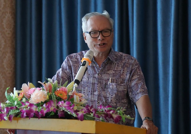 Phạt 30 triệu đồng giáo viên đánh học sinh: Khó khăn khi áp dụng - 2
TS Lê Viết Khuyến - nguyên Vụ phó Vụ Giáo dục Đại học, Bộ GD&ĐT.