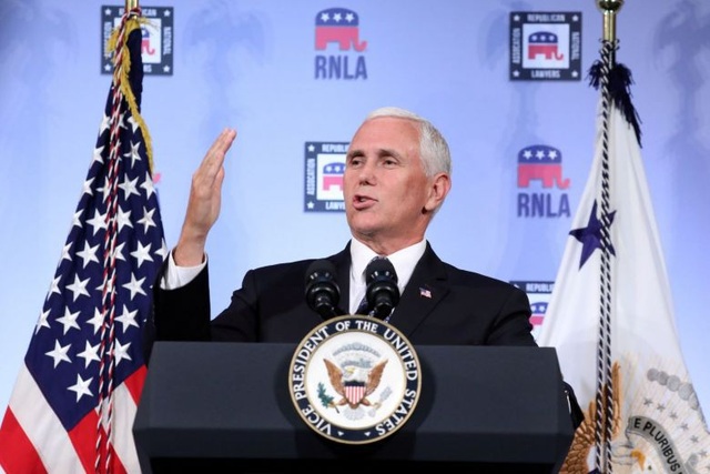 Phó Tổng thống Mỹ cáo buộc Trung Quốc tìm cách thay thế Tổng thống Trump - 1
Phó Tổng thống Mỹ Mike Pence (Ảnh: Reuters)