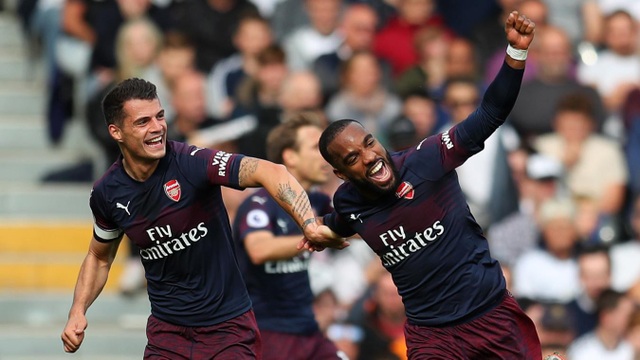 Những khoảnh khắc trong trận đấu Arsenal vùi dập Fulham - 11
Niềm vui của Lacazette với bàn thắng giúp cho Arsenal vượt lên