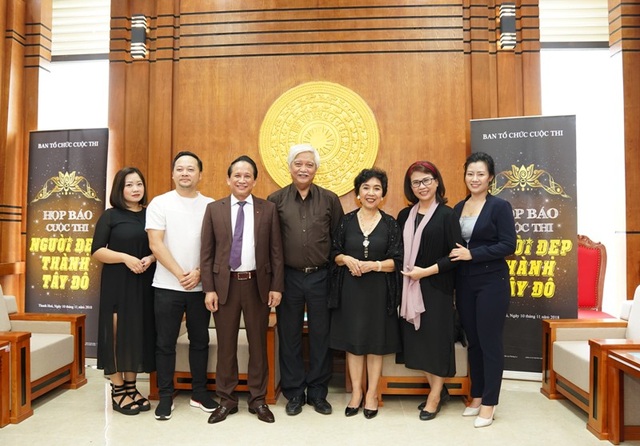 Công bố tổ chức cuộc thi “Người đẹp Thành Tây Đô” - 2 Thành phần ban giám khảo cuộc thi.