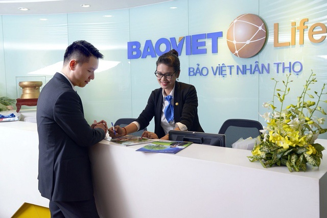 Mua bảo hiểm để đảm bảo tương lai con: Bí quyết chọn sản phẩm phù hợp - 1
Bảo hiểm nhân thọ về bản chất tập trung vào tính năng bảo vệ. Tuy nhiên người tham gia bảo hiểm nào cũng kì vọng sẽ được hưởng lợi, ngay cả khi rủi ro xảy ra hay không.