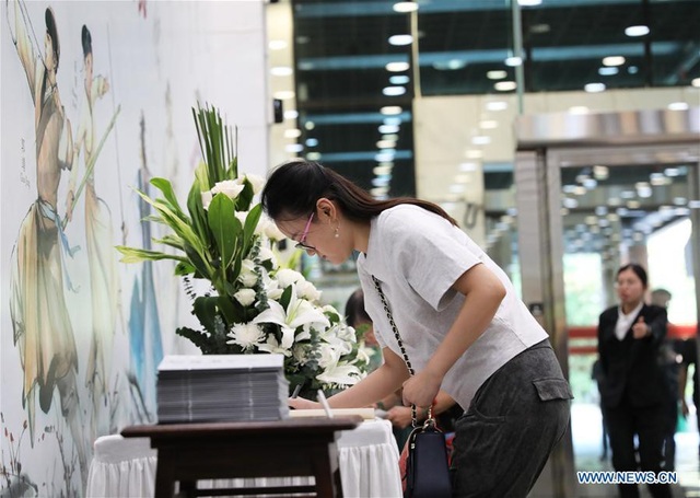 Toàn cảnh lễ tang nhà văn Kim Dung - 13
Sổ tang được đặt tại Triển lãm Kim Dung.