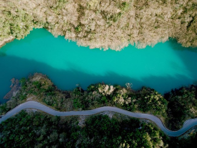Bay qua địa đàng ngắm những phong cảnh đẹp như mơ khi nhìn từ trên cao - 30 Fornovolasco, Italia.