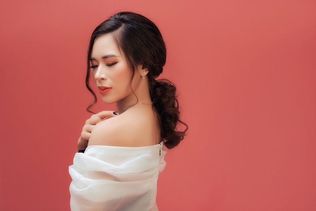 Nữ giám đốc 9x Nguyễn Thúy: Bứt phá thành công từ chính biến cố của gia đình - 2 Nữ doanh nhân 9x Nguyễn Thúy