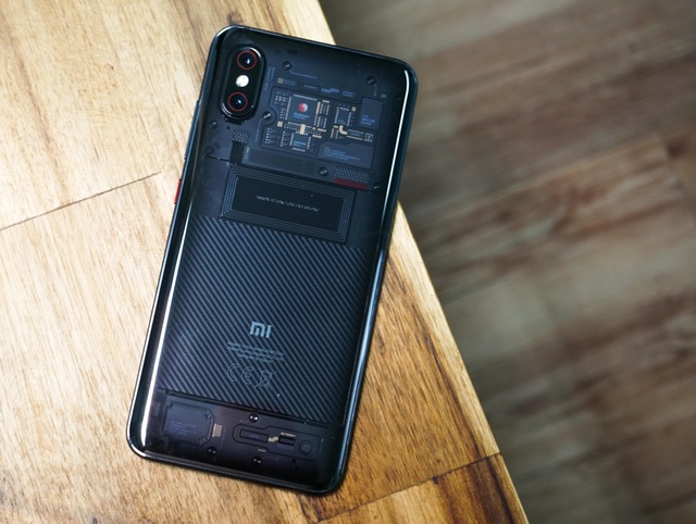 Cận cảnh mẫu smartphone Xiaomi có cảm biến vân tay đầu tiên ở Việt Nam - 8 Cận cảnh mẫu smartphone Xiaomi có cảm biến vân tay đầu tiên ở Việt Nam - 8