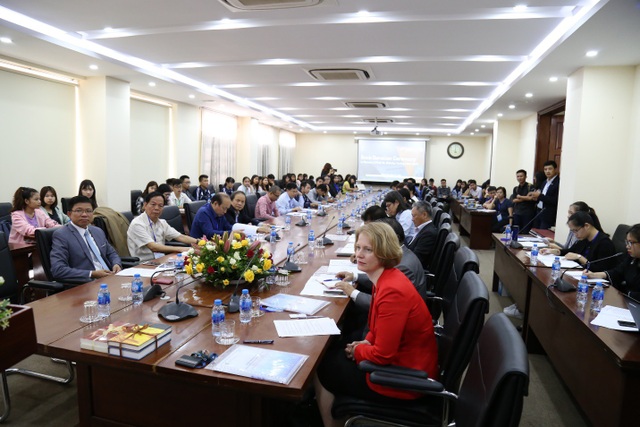 Ngành học Đông Nam Á sẽ đưa sinh viên ra nước ngoài trao đổi học tập - 2 Toàn cảnh hội thảo.